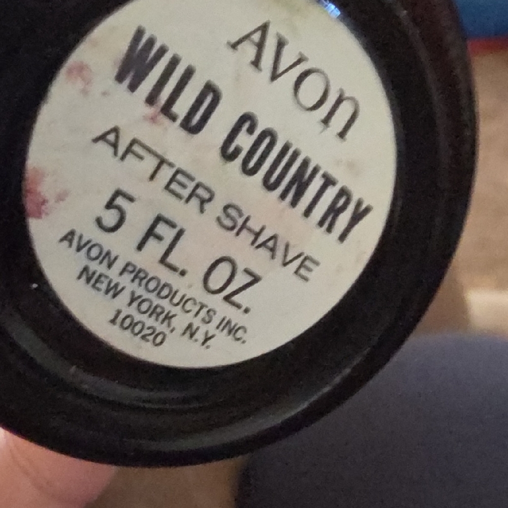 Avon Wild Country After Shave - Classic Black